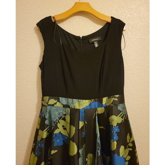 Womems R&M Richard's dress high low blue/green/metallic size 8 sleeveless - Picture 10 of 11